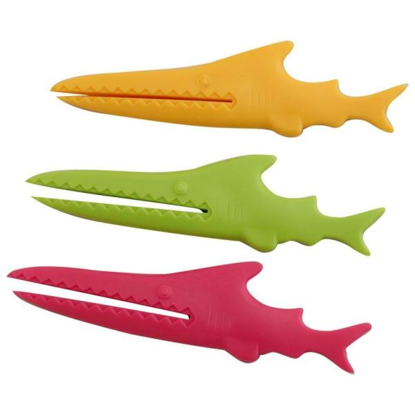 Connect Wide Shark Assorted Plastic Clip Sealer & Toothpaste Squeezer 3