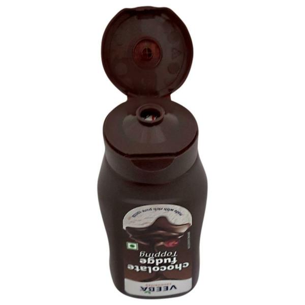 Veeba Chocolate Fudge Topping 380 g JioMart