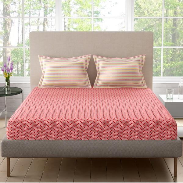 Home Expressions USA Red Chevron Cotton Double Bedsheet with 2 Pillow