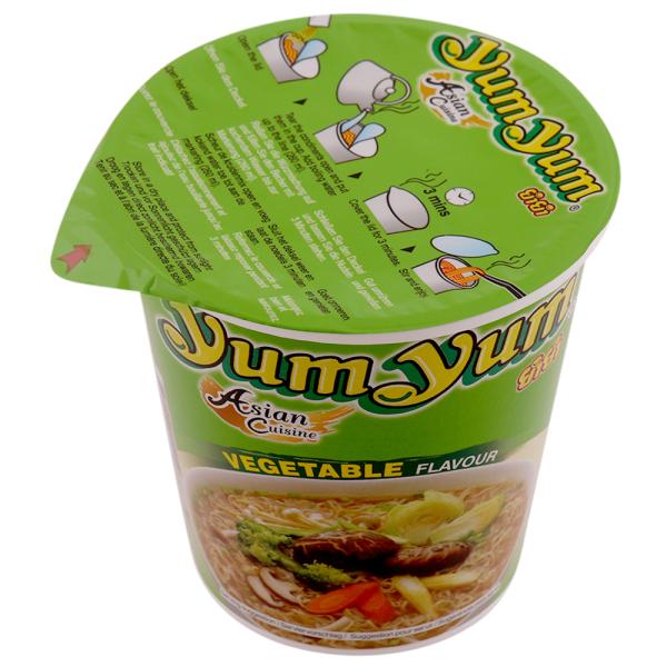 Yum Yum Vegetable Flavoured Instant Cup Noodles 70 g JioMart
