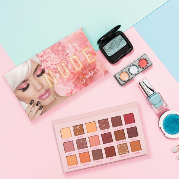 HUDA GIRL Beauty Rose Gold Remastered Edition + Nude Edition Eyeshadow