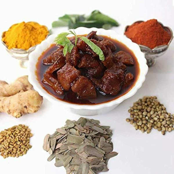 SITARA FOODS Chinthaku Tamarind Leaves Chicken Pickle Home Made 500 g