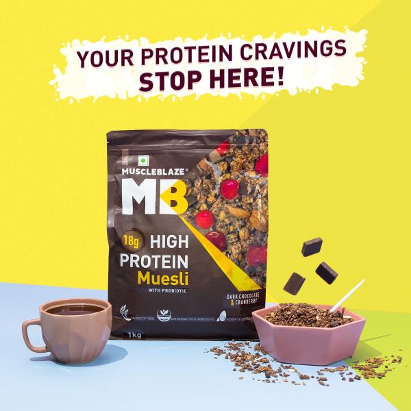 MuscleBlaze High Protein Muesli, Dark Chocolate & Cranberry, 18 g