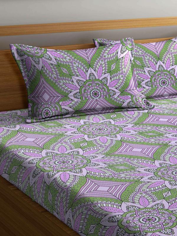 Bombay Dyeing 100 TC Cotton King Size Abstract Flat Bedsheet (Green