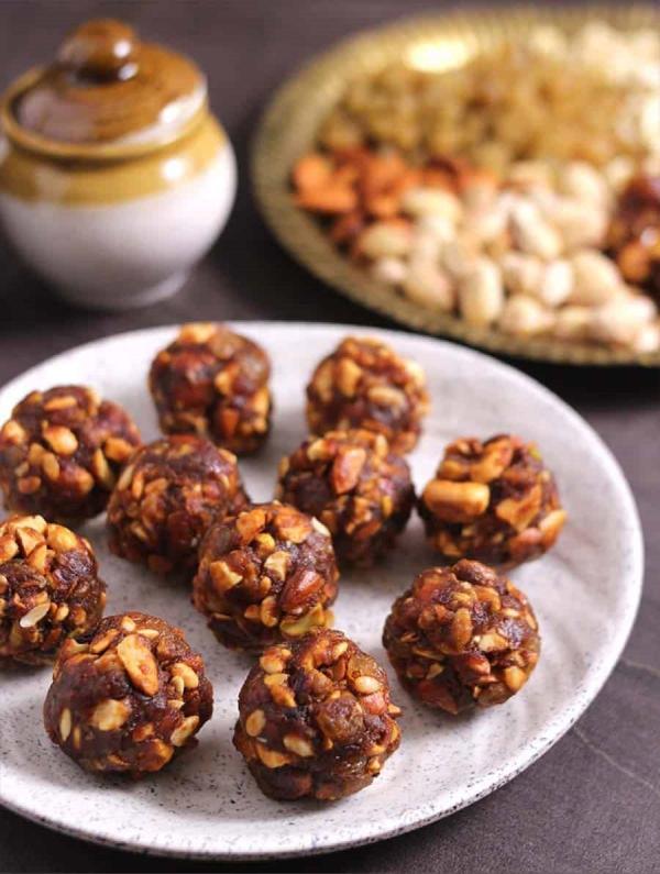 TiniKart Dates and Dry fruit Laddoo 250gm JioMart