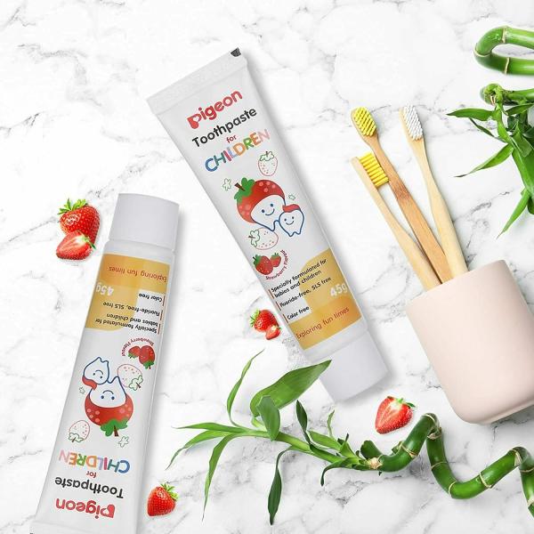 Pigeon Strawberry Flavour Toothpaste, For babies and Children (45g