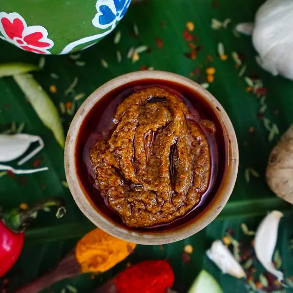 Chokkha Pure Homemade Garlic Mango Pickle, Chutney Form 400 Gm JioMart