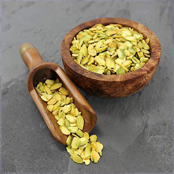 Healthy Feast Nut Toppers Pistachio Slices, Pistachios Flakes for Baking Cake, 200g JioMart