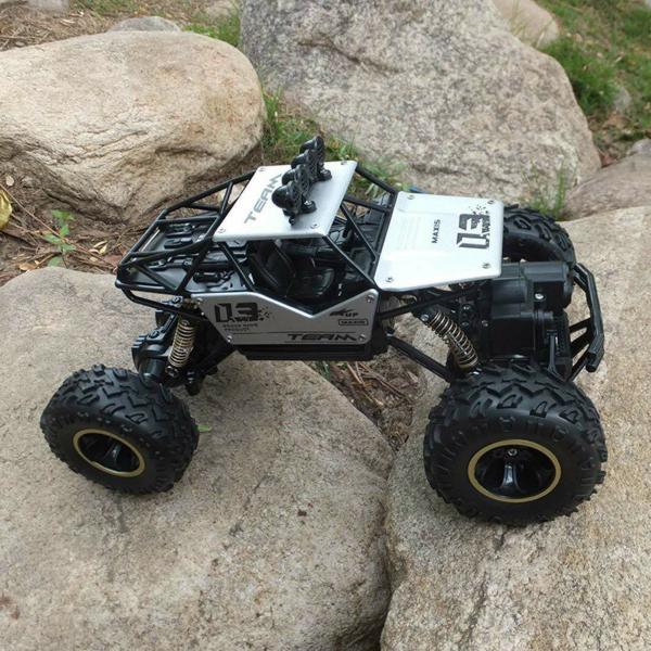 NEEL PENADIA Metal Remote Controlled Rock Crawler RC Monster Truck