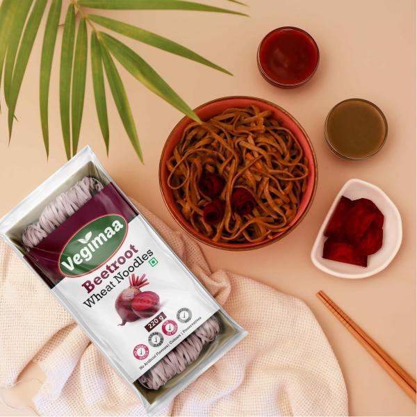 Vegimaa Beetroot Wheat Noodles, Made with whole wheat flour and real vegetables,220 Grams(Pack