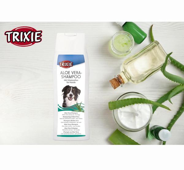 Trixie Aloe Vera Dog Shampoo That Retains Moisture In The Skin For Long