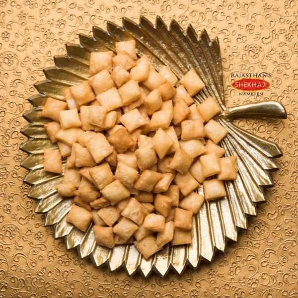 Shekhaji Methi Mathri And Ajawain Mathri 800 gm ( Pack of 4- 200 gm ...