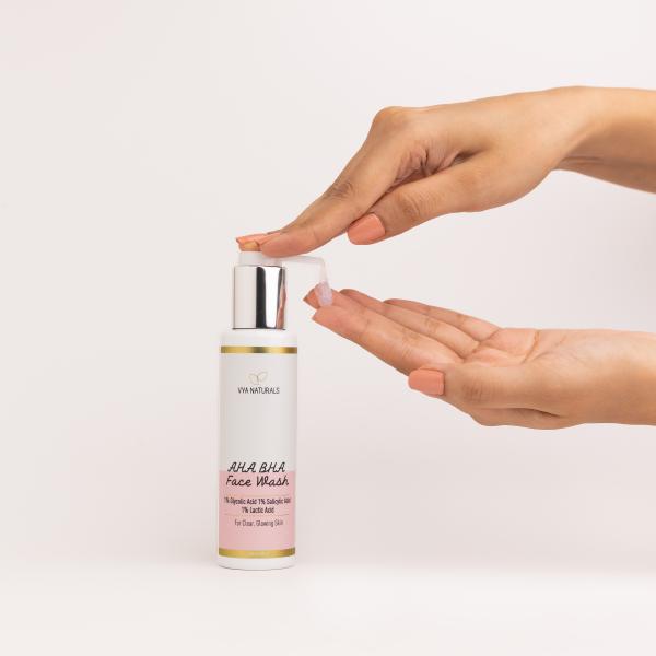 AHA BHA with Glycolic Acid Salicylic Acid and Lactic Acid Face Wash