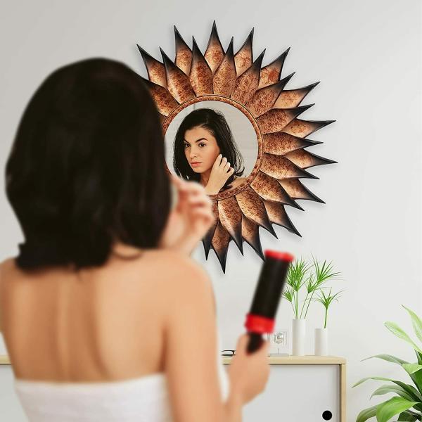 Furnish Craft Matte Finish Designer Leaf Round Wall Mount Mirror