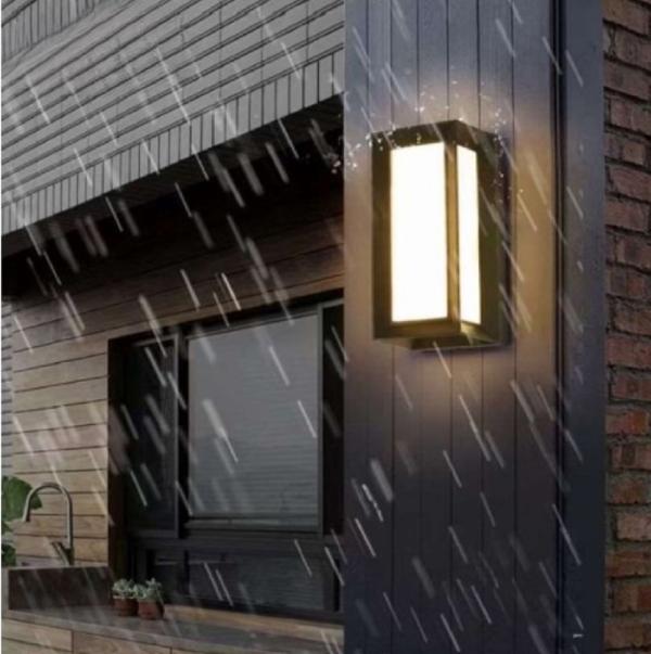 OTS LIGHTS 12W Led Outdoor Bulkhead Led Waterproof Exterior Light Black