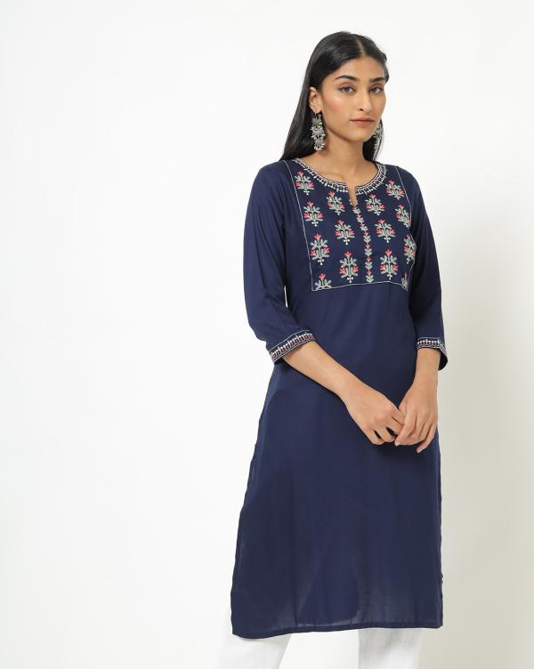 Straight Kurta with Floral Embroidered Yoke JioMart