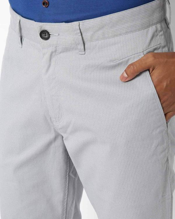 Checked Slim Fit FlatFront Chinos JioMart