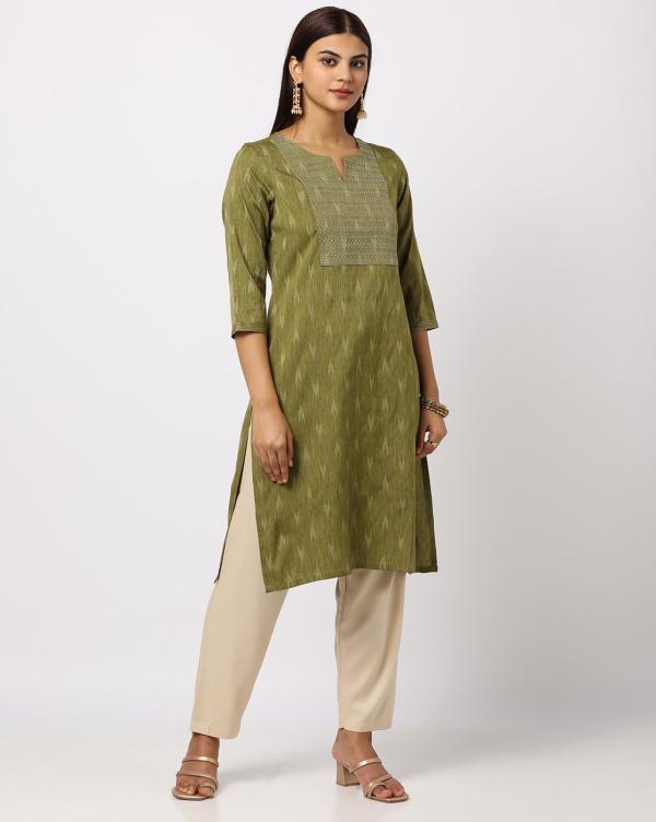 Straight Kurta with Embroidered Yoke JioMart