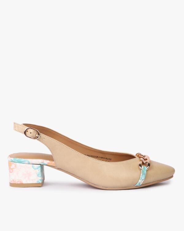 pointed toe chunky heel