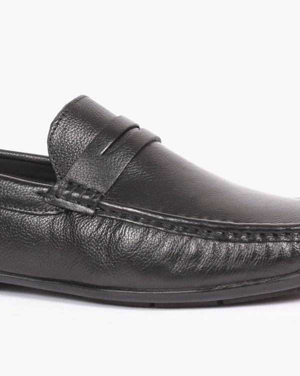 pointed toe penny loafers