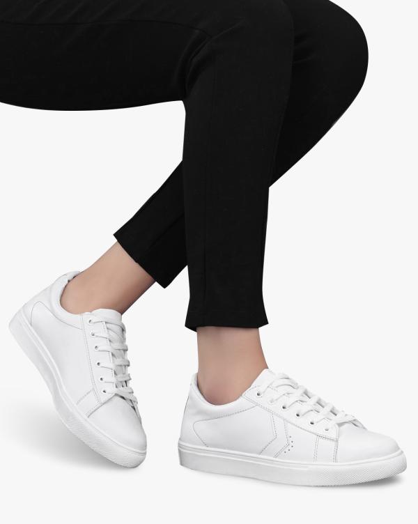 lace up casual shoes womens