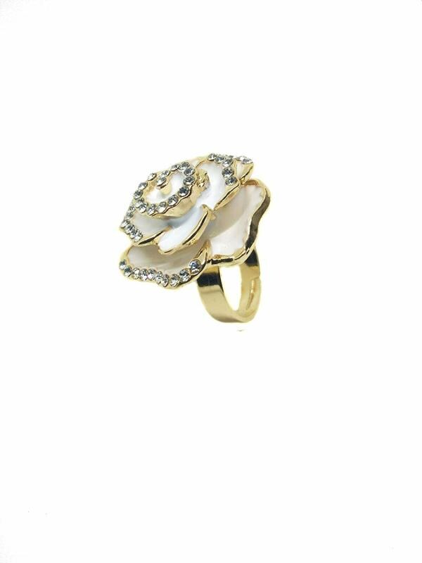 Total Fashion Gold Plated Traditional White Rose Style Finger Ring for