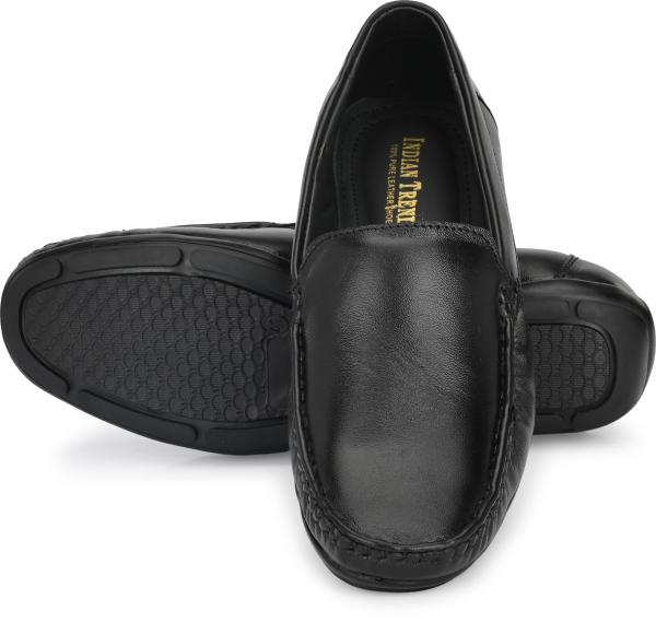 INDIANTRENDS INDIANTRENDS Officer Class 100 Pure Leather Loafer For