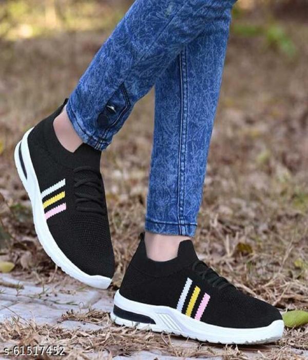 black sports shoes for girls