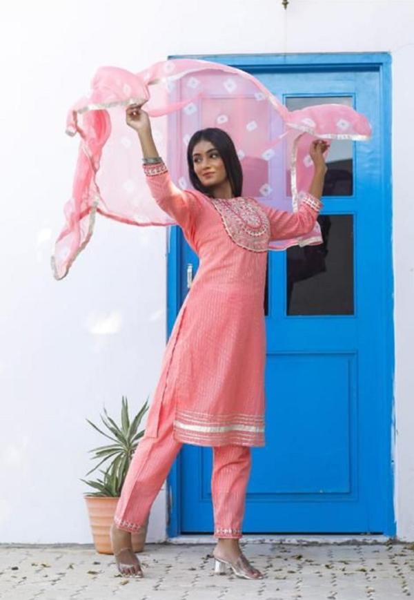 PRIHIT PRESENT Beautiful Heavy Fabric Straight Kurti Heavy sequence Embroidery With Pant And