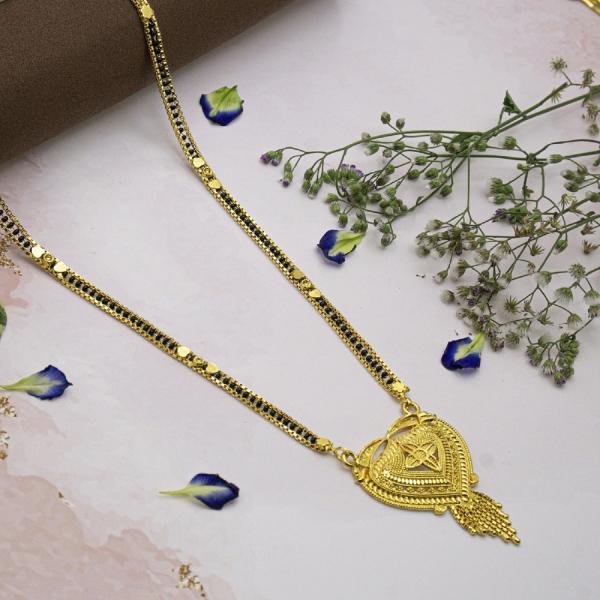 Ramdev Art fashion jewellery Stylish alloy Mangalsutra for Women Copper