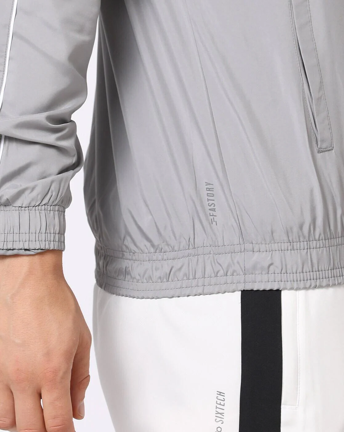 ウォーキング・ランニングウェア CMMAWEAR Contour Piping Jacket M Buy Lightweight Running Jacket with Inner Mesh Online at Best