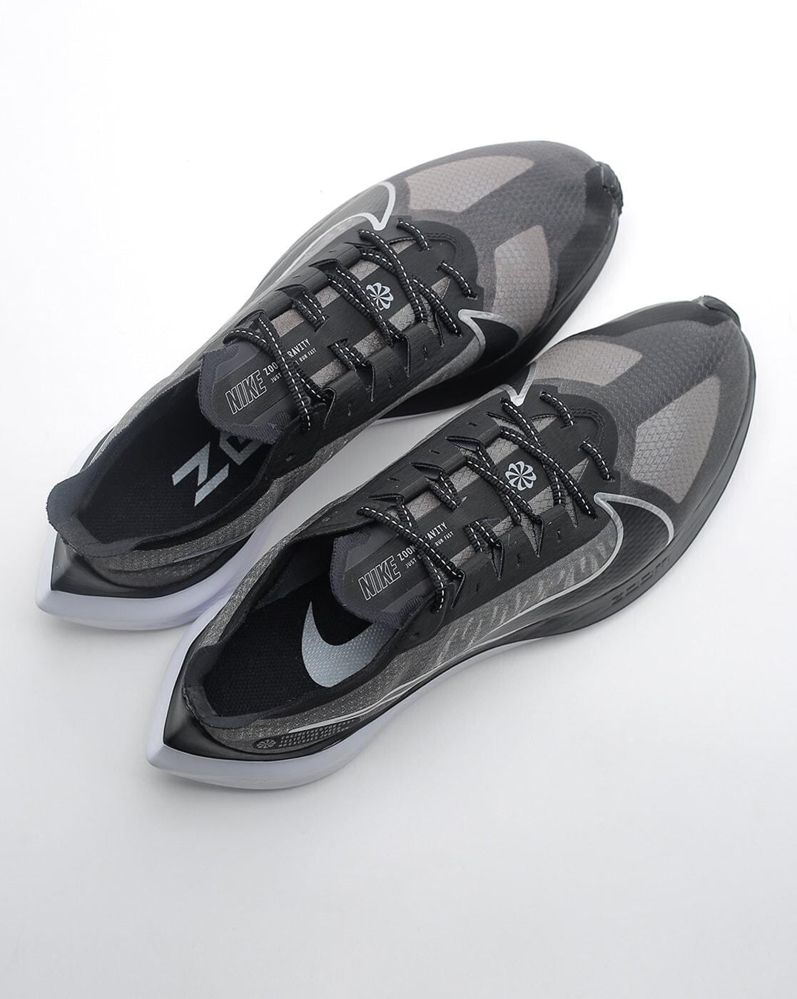 nike zoom gravity pret