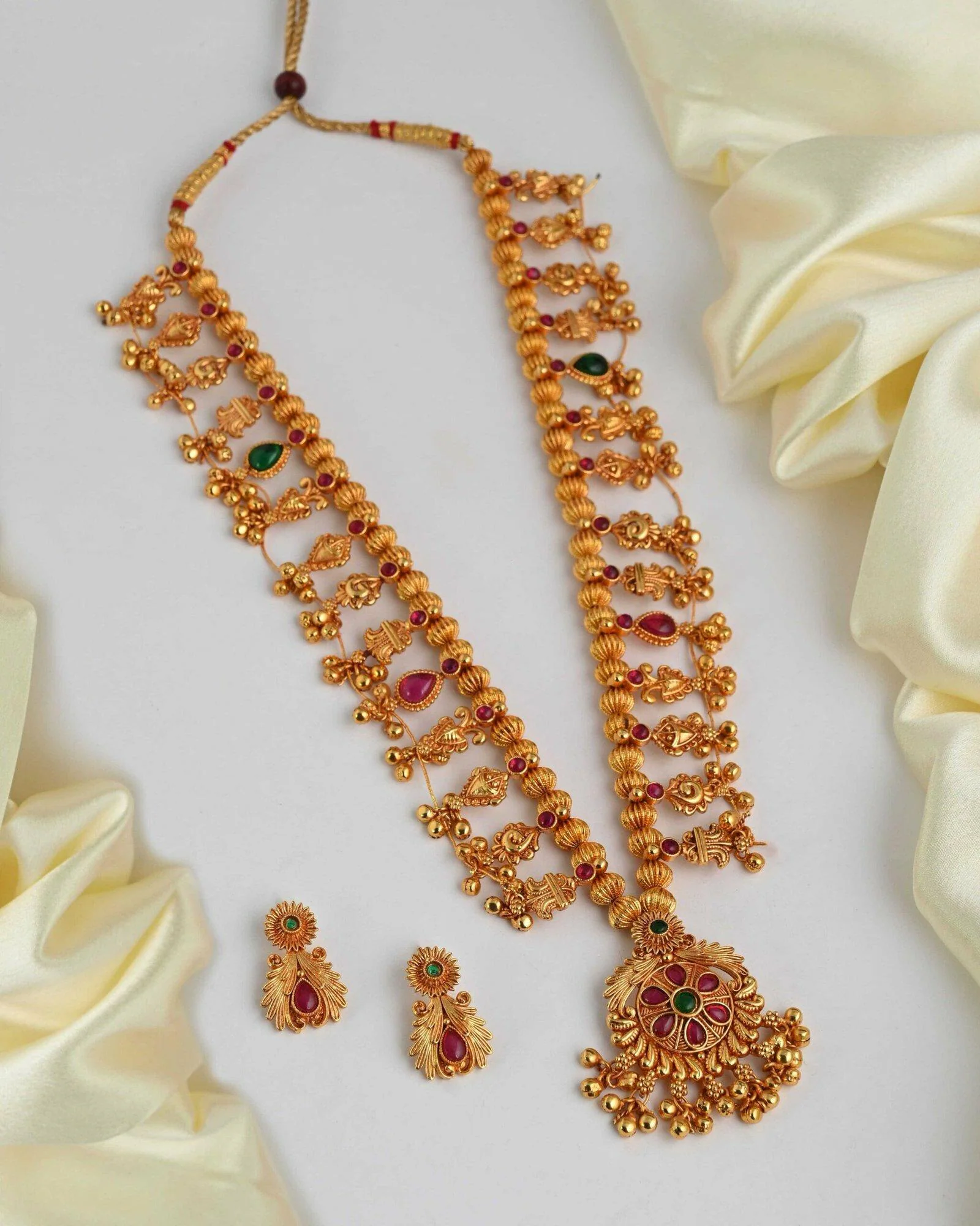 Buy JIJA ANTIQUE Golden Geru Kolhauri Short Saaj Traditional