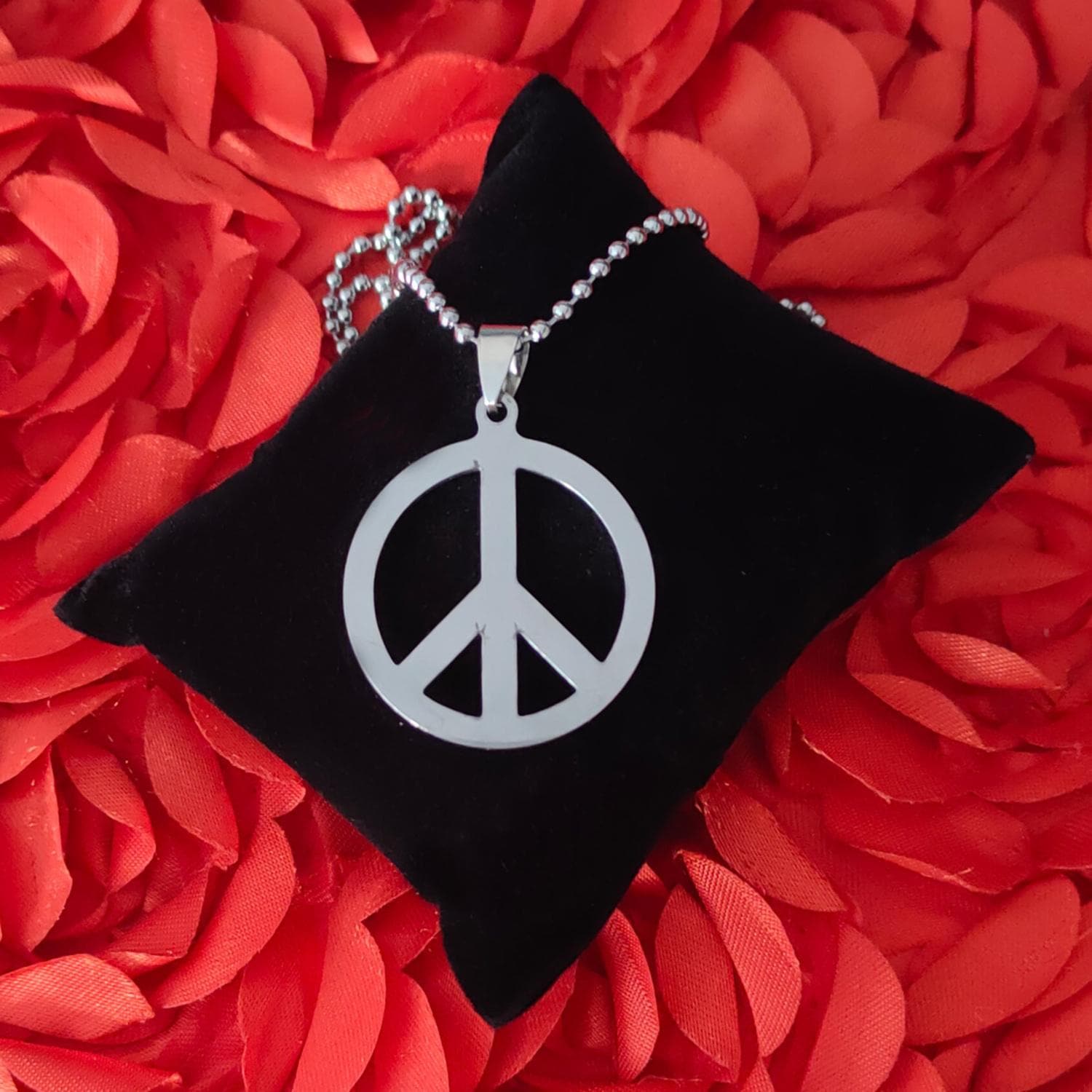 Symbol Of Peace Stainless Steel Pendant – GTHIC
