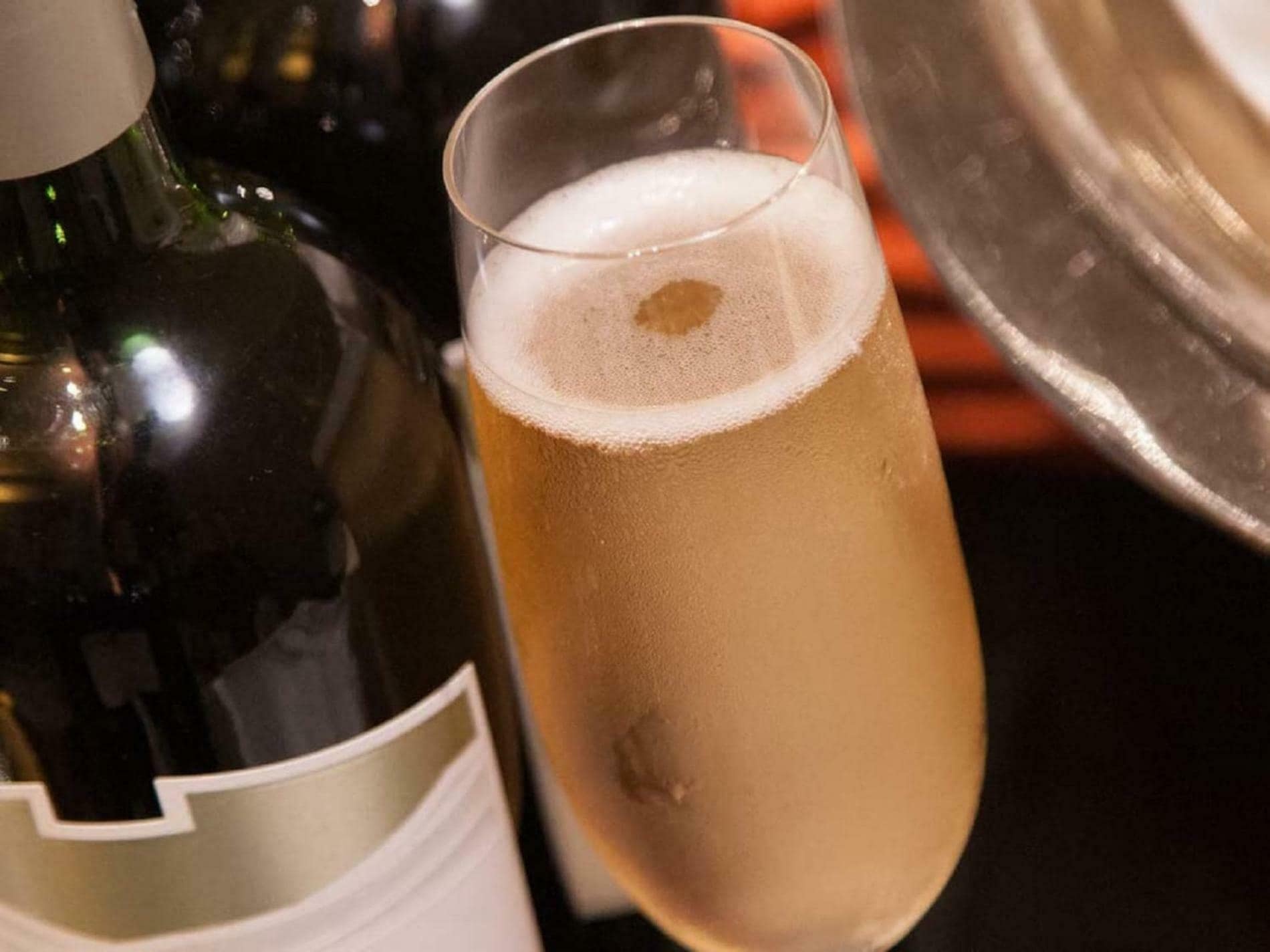 Buy SHG ENTERPRISE Stylish Wine Glass 190 ML Elegant Bar