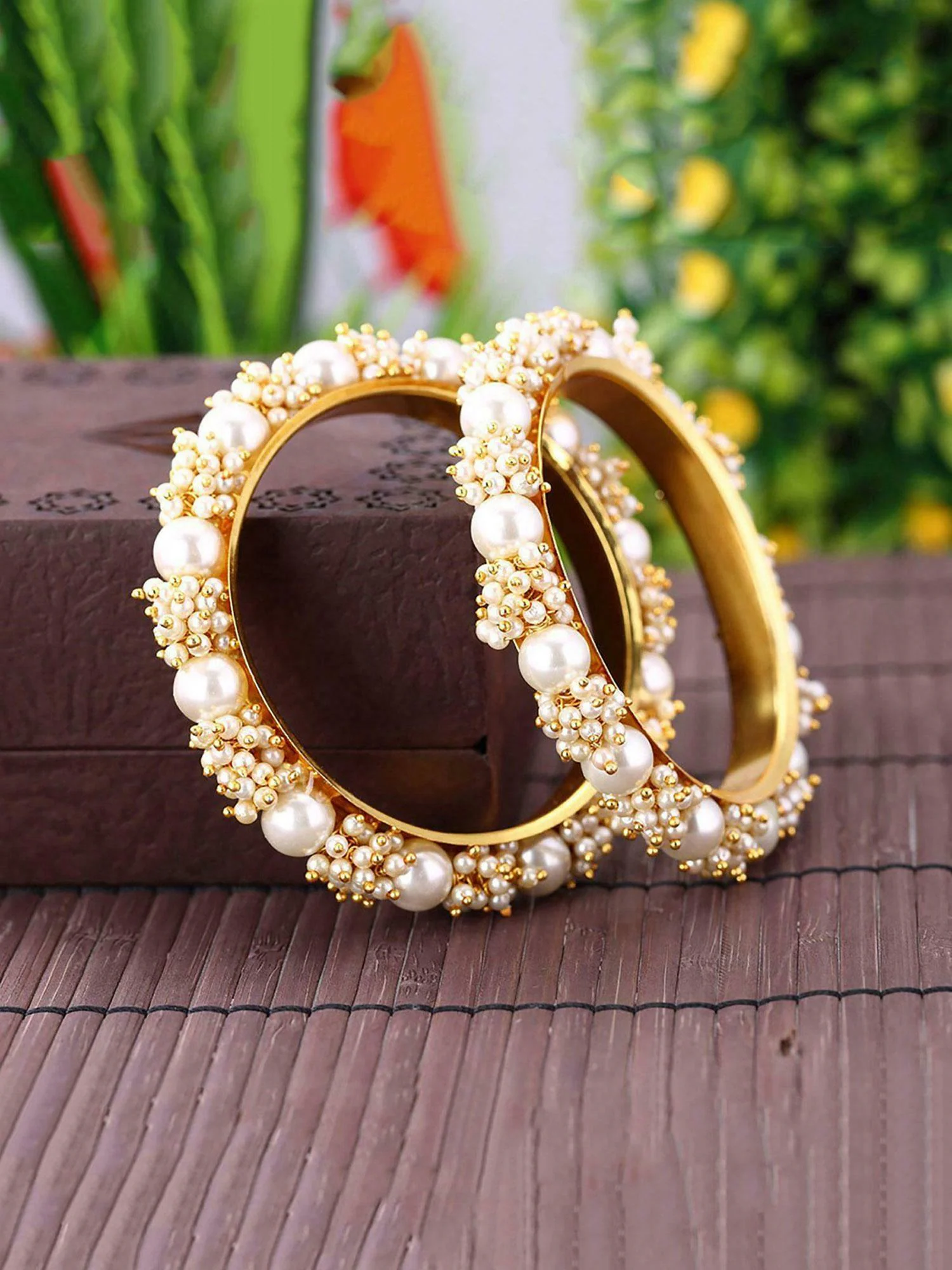 Buy Sukkhi Ravishing Gold Plated Pear Bangle Set For Women Online